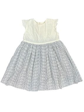 Neck & Neck dress size 6-7